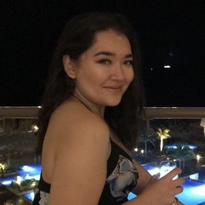 Meet your Posher, Akmaral